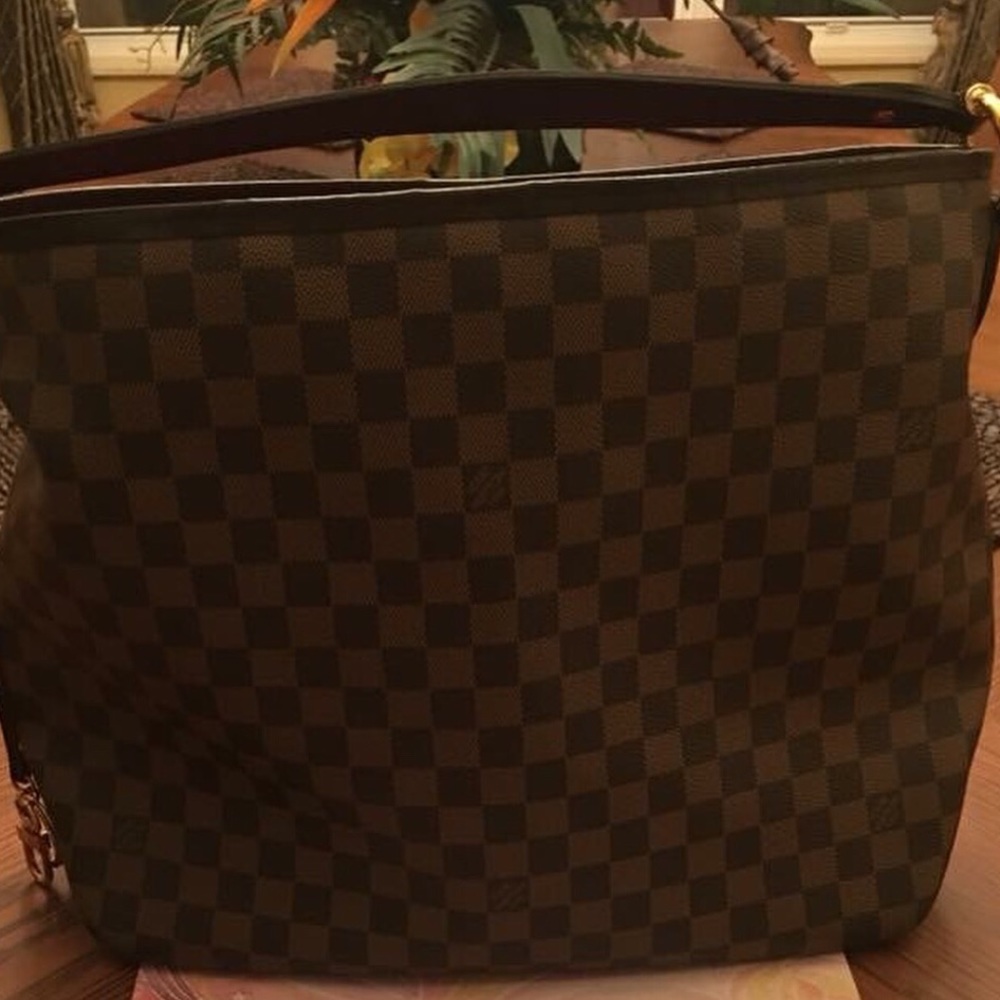 ***SOLD***Authentic Louis Vuitton Delightful MM